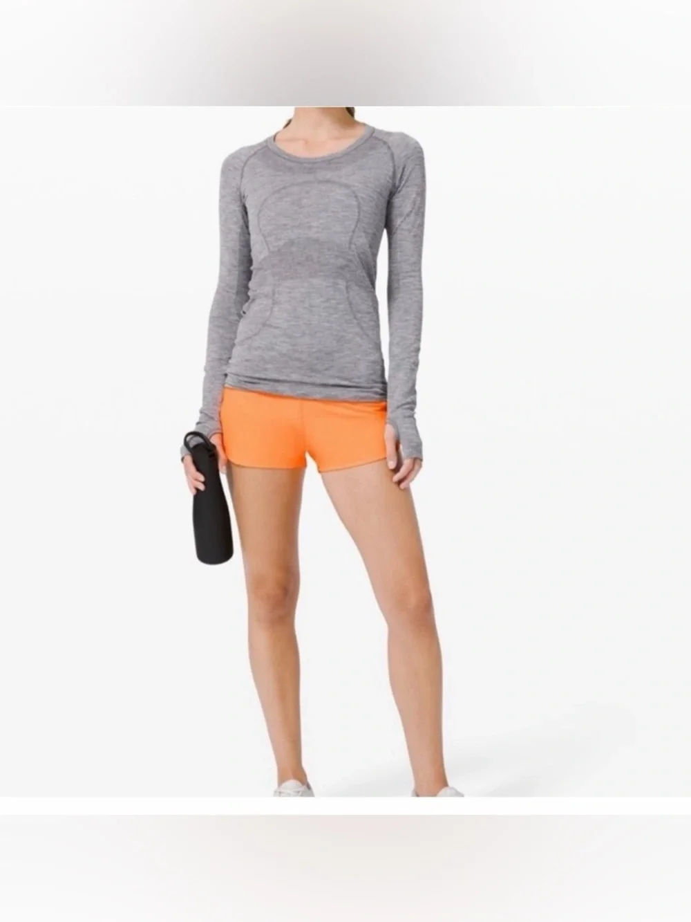 NEW Lululemon Speed Up MR Short 4” Lined in Neon Orange
In original packaging - Picture 4 of 4